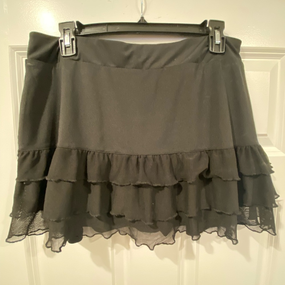 Fila L tennis/pickleball activewear skort w/built in shorts